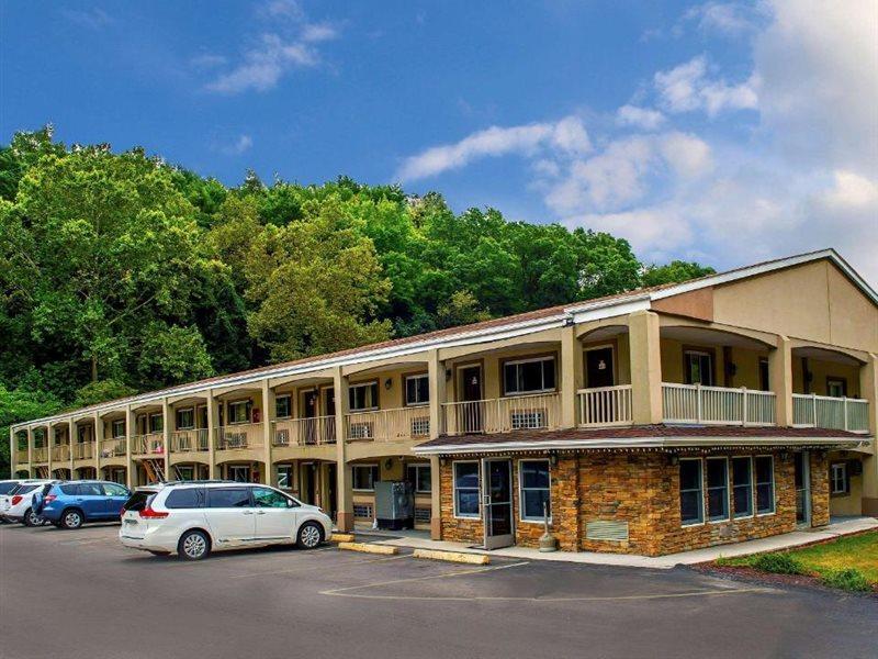 Econo Lodge Jefferson Hills Hwy 51 Clairton Buitenkant foto