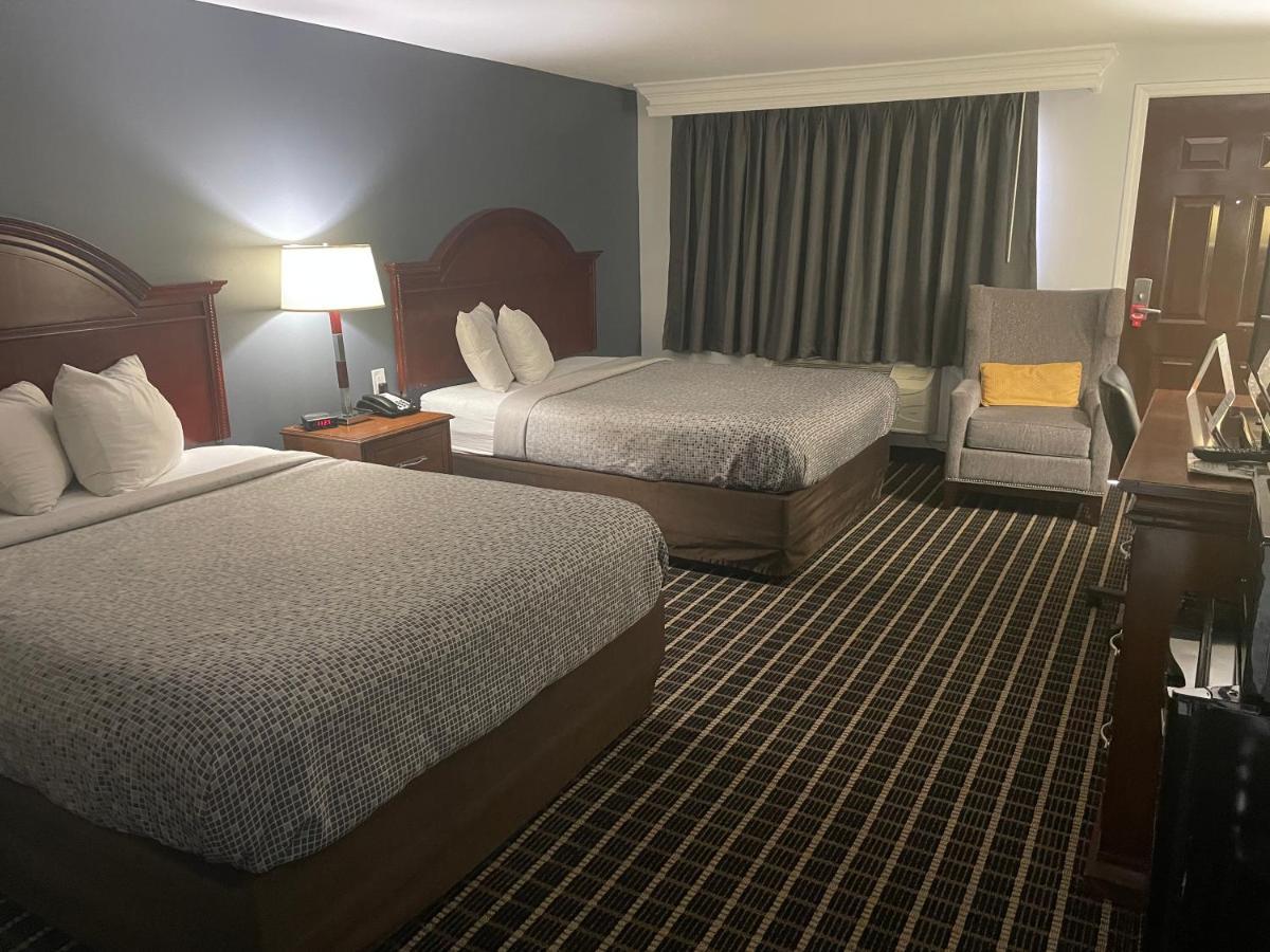 Econo Lodge Jefferson Hills Hwy 51 Clairton Buitenkant foto