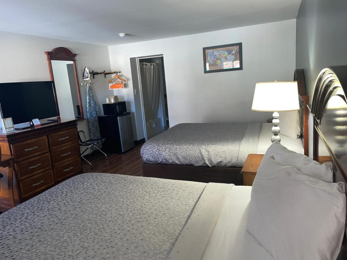 Econo Lodge Jefferson Hills Hwy 51 Clairton Buitenkant foto