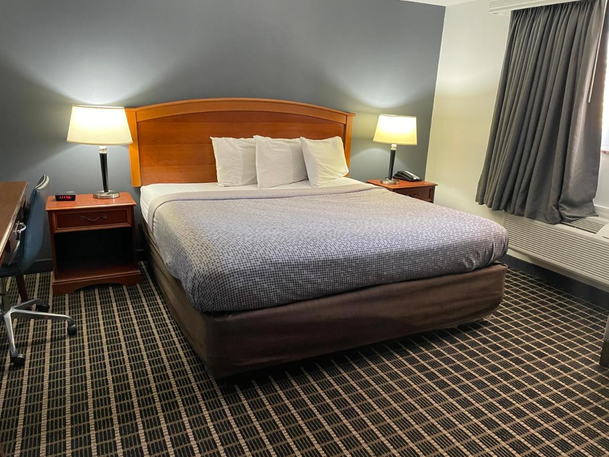 Econo Lodge Jefferson Hills Hwy 51 Clairton Buitenkant foto