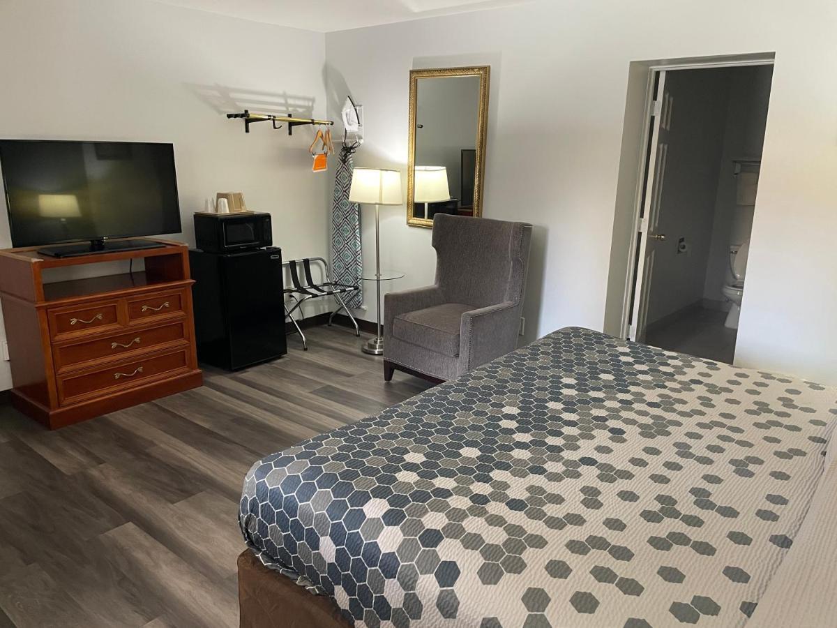 Econo Lodge Jefferson Hills Hwy 51 Clairton Buitenkant foto
