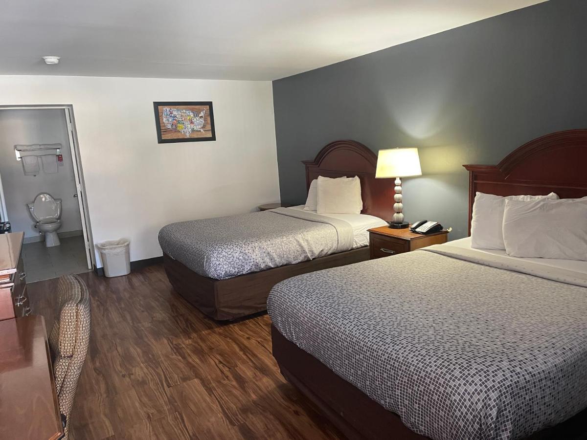 Econo Lodge Jefferson Hills Hwy 51 Clairton Buitenkant foto